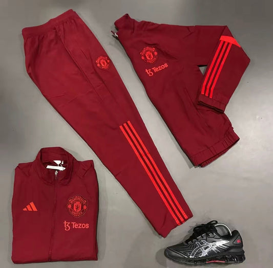 Manu Tracksuits